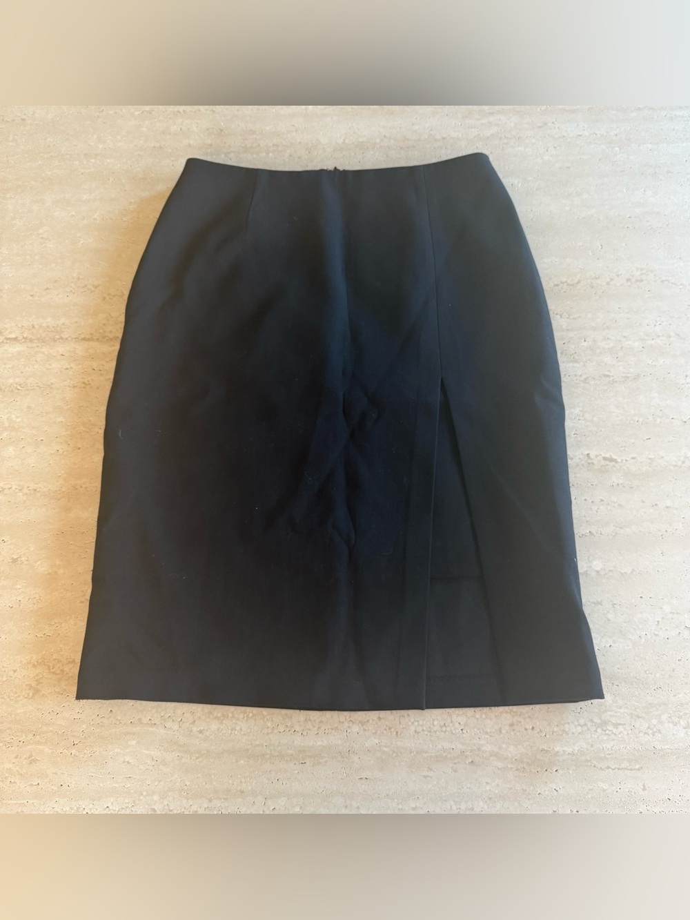 White House Black Market black pencil skirt brand new with tags size 2